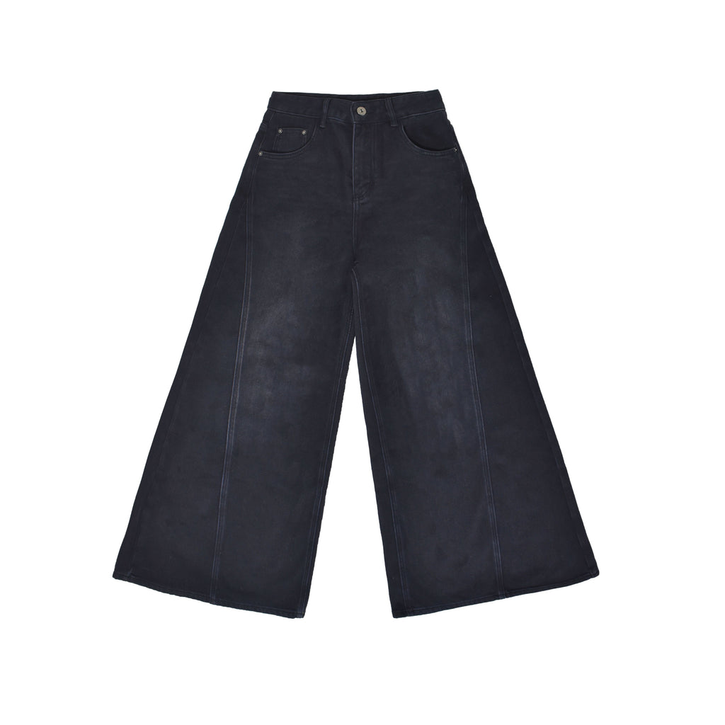 Loose Wide-Leg Jeans
