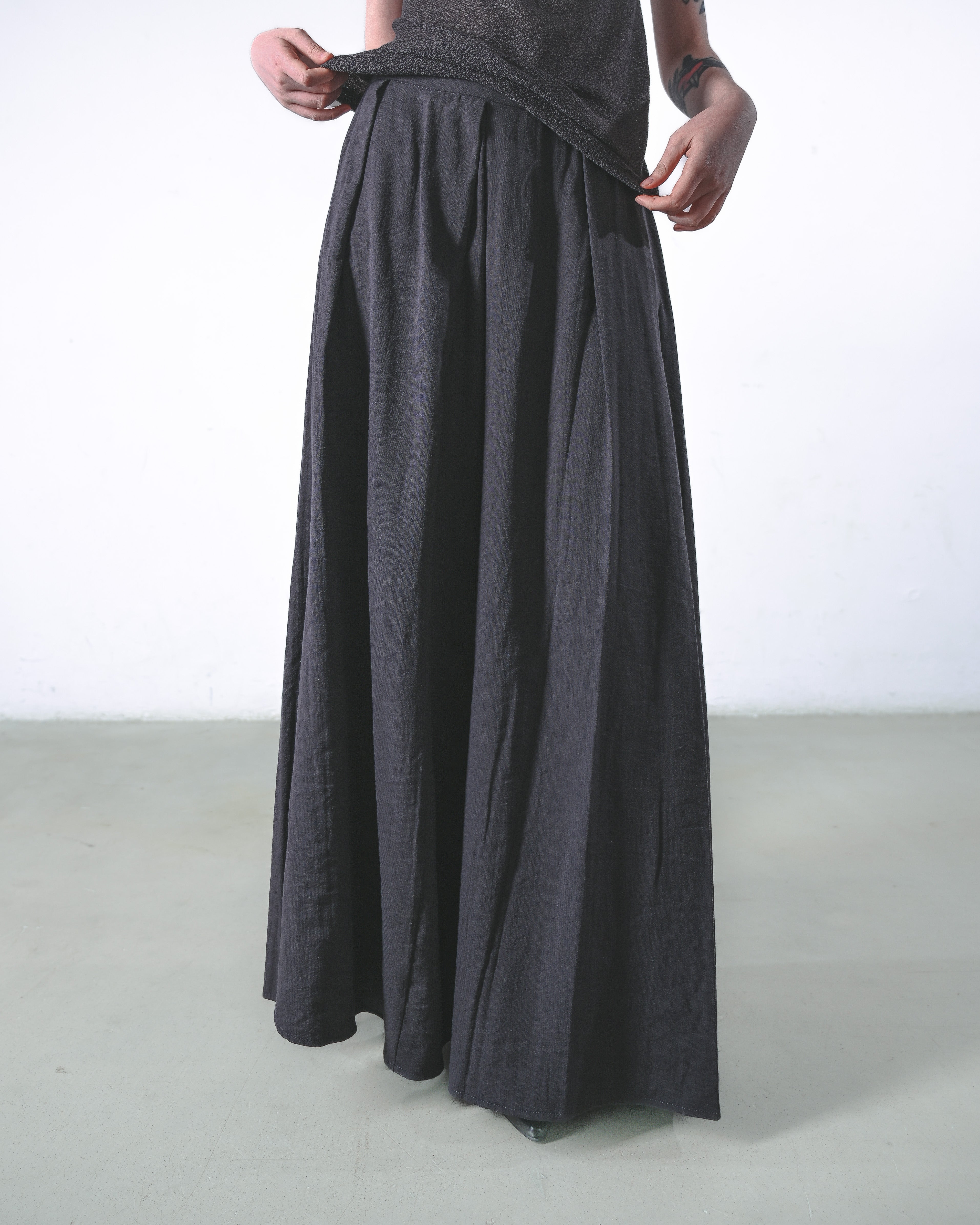 Flowing Wide-Leg Skirt Pants