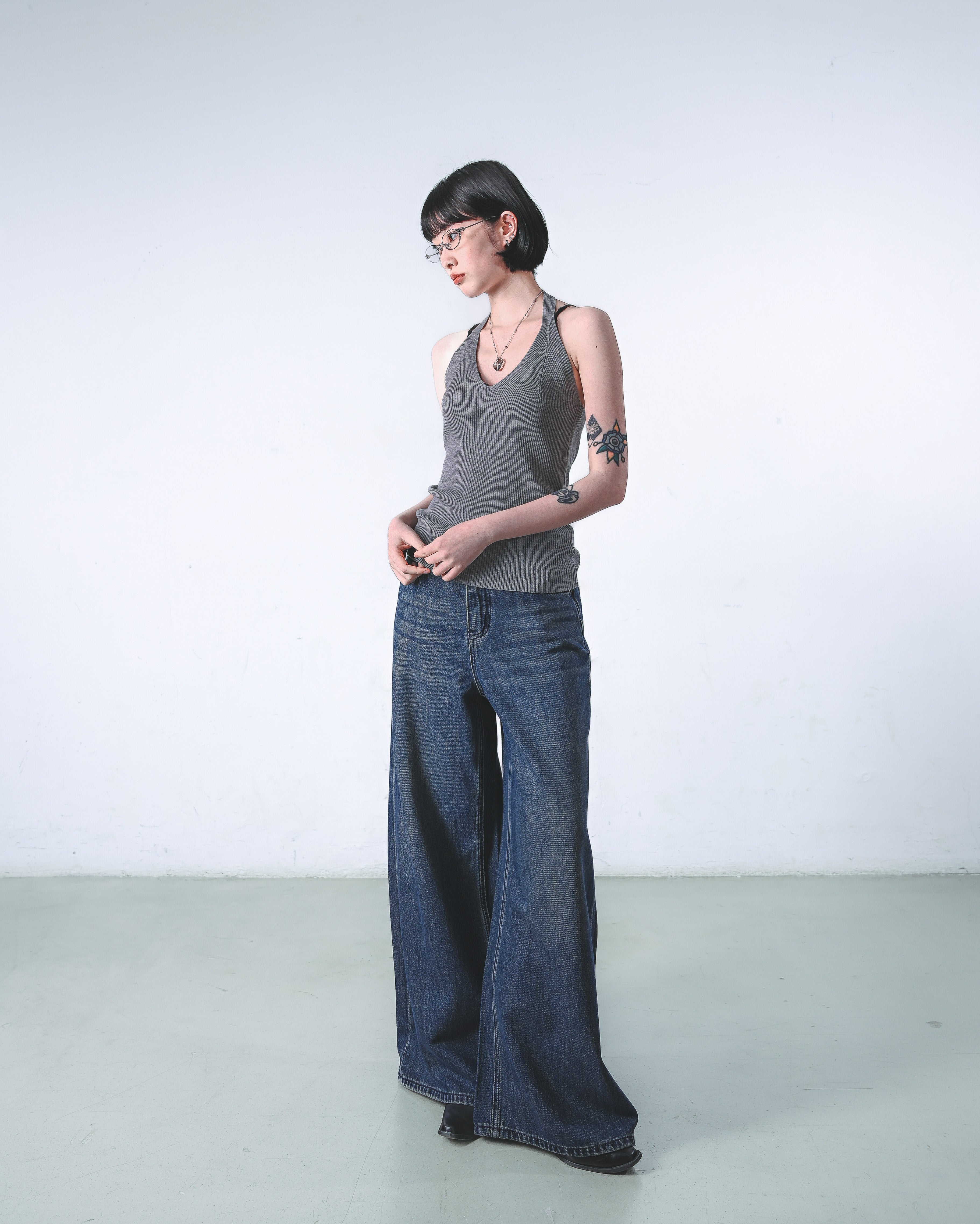 Classic Wide-Leg Jeans