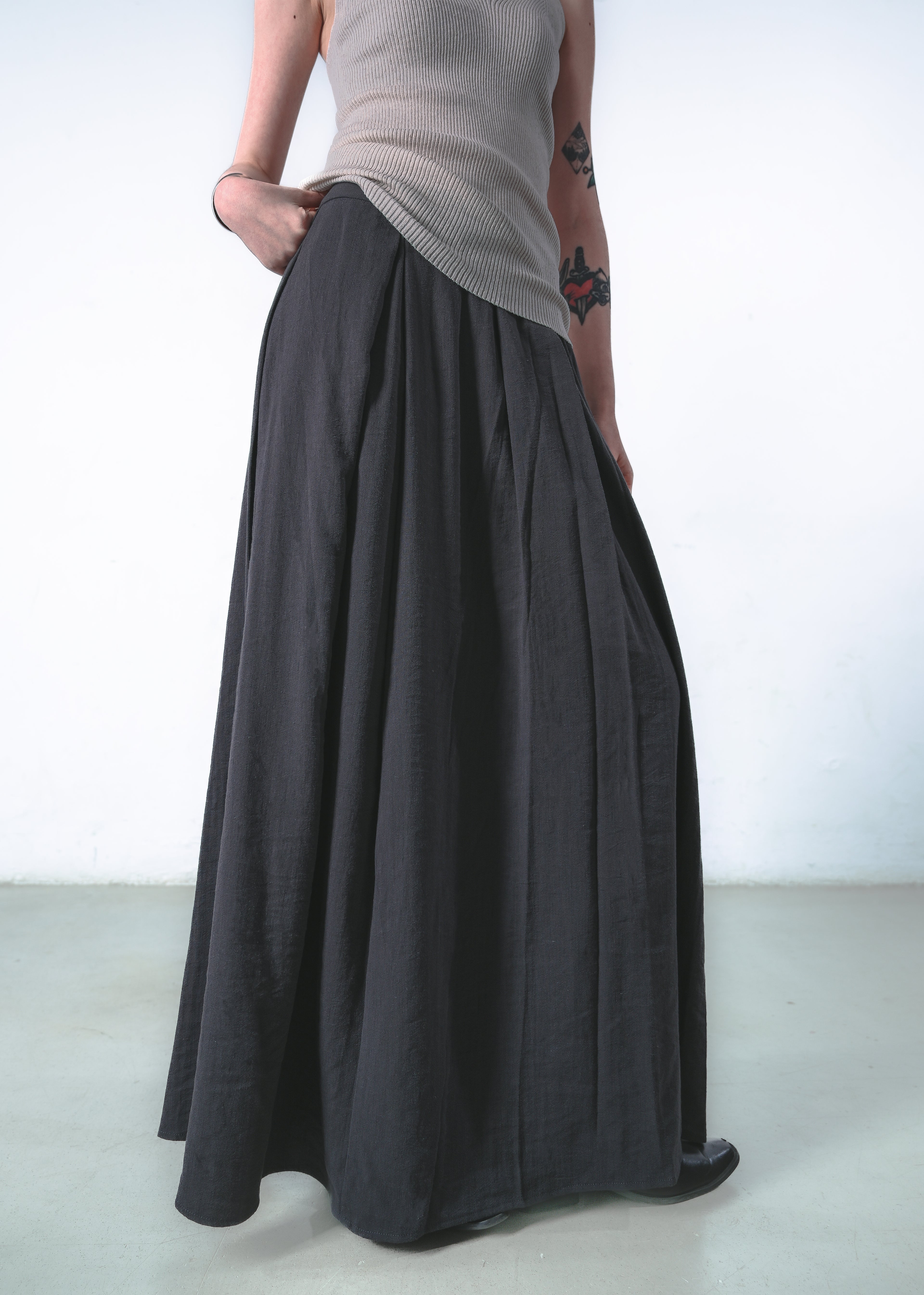 Flowing Wide-Leg Skirt Pants
