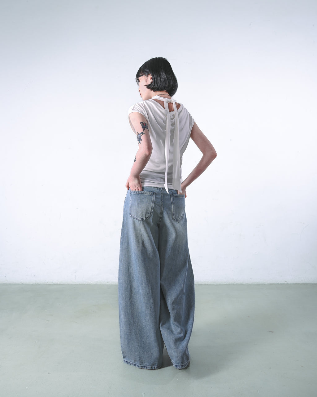 Classic Wide-Leg Jeans