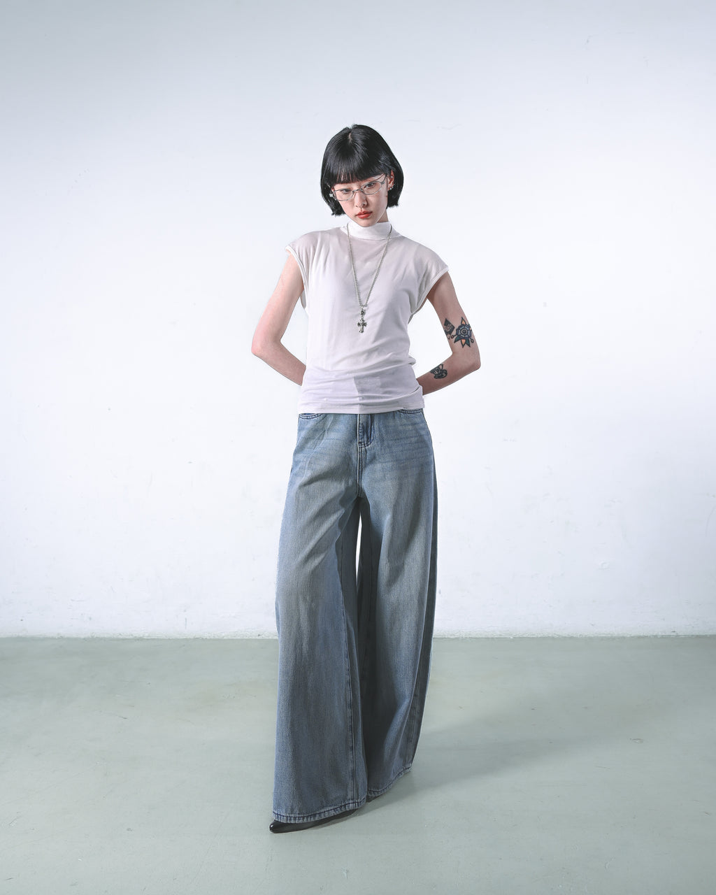 Classic Wide-Leg Jeans