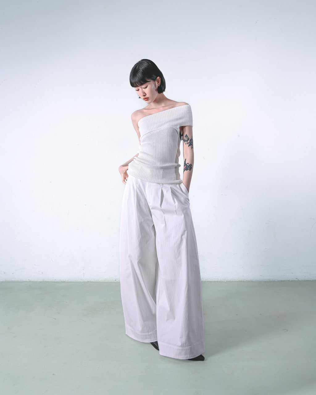 One-Shoulder Knit Tube Top