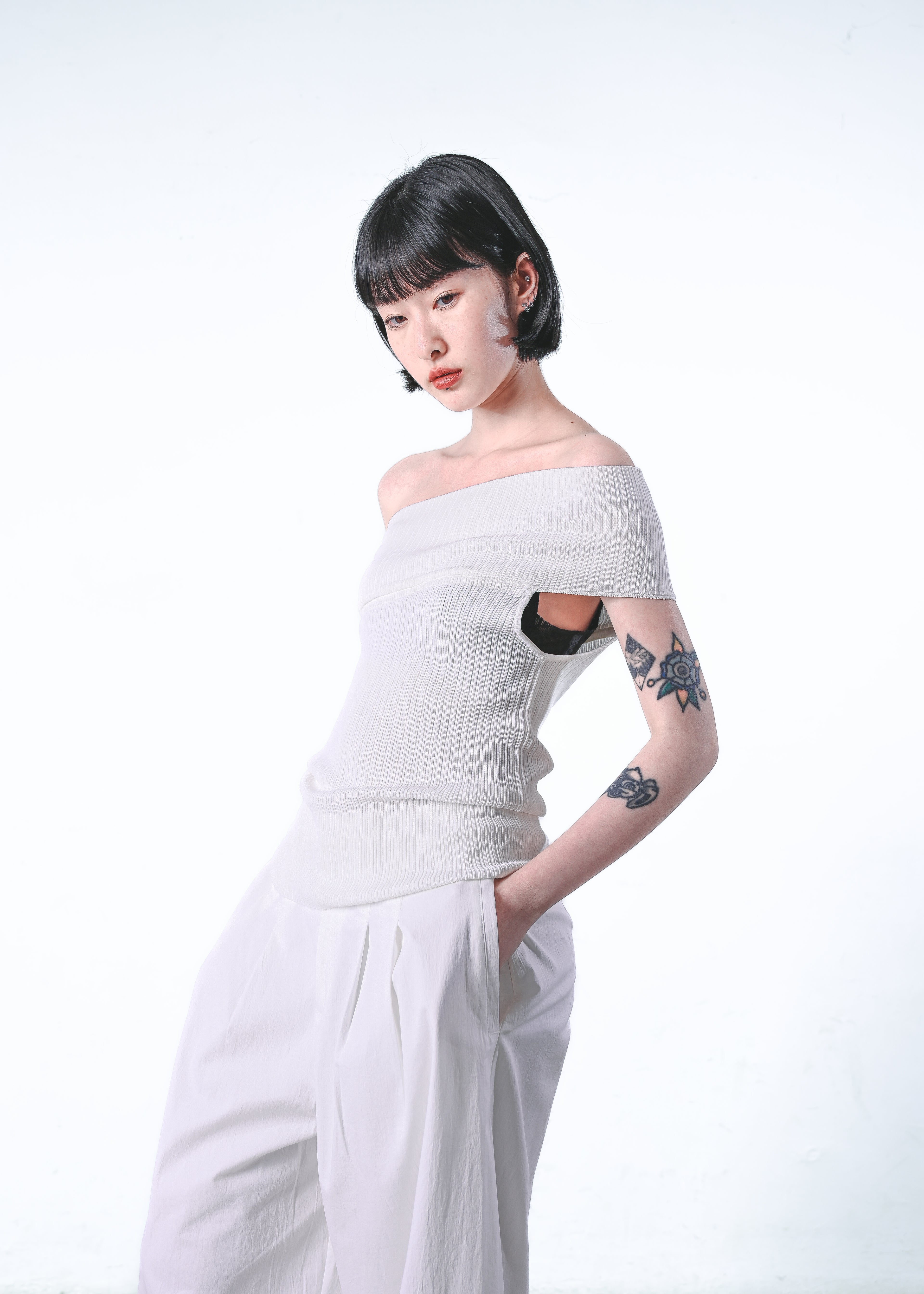 One-Shoulder Knit Tube Top