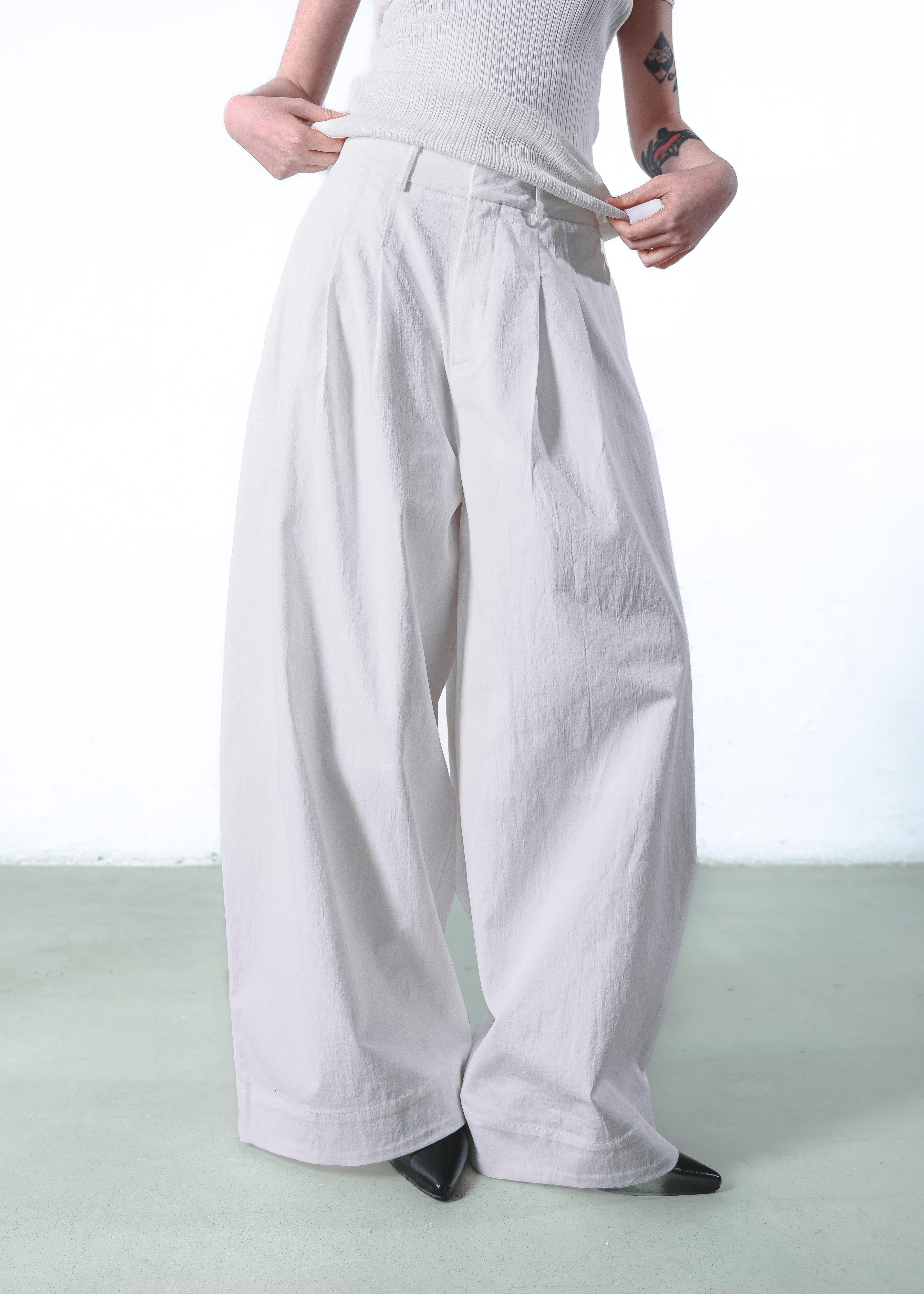 Wide-Leg Spring Trousers