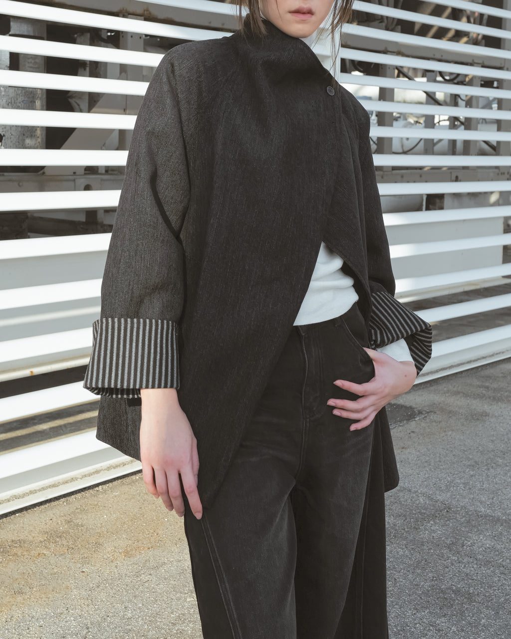 Padded Lapel Short Trench Coat